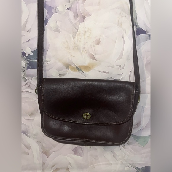 Vintage COACH #9790 City Bag Mahogany Brown Leather Crossbody Shoulder Purse - Picture 3 of 11